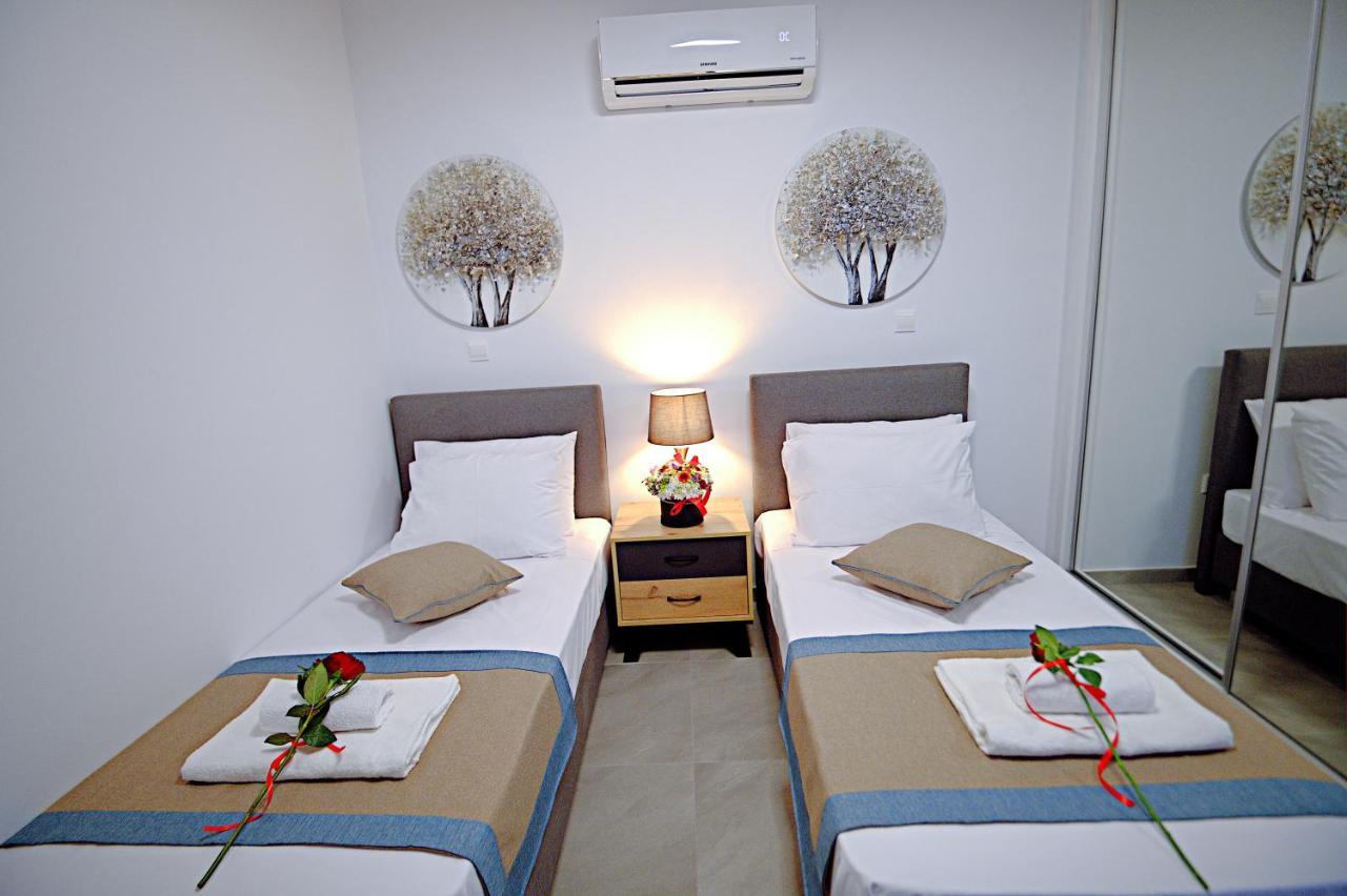 Golden Tree Apartment Paralimni Buitenkant foto
